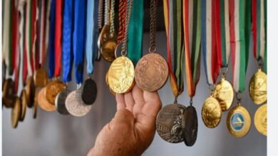 Photo of Нэг хятад Монголруу 4 сая медаль явуулсан чи аваагүй гэж хөх инээдээ барьж ядан хэлсэн гэдэг!!! МЕДАЛНИЙ ГАЖ ДОНТОНГУУДАА